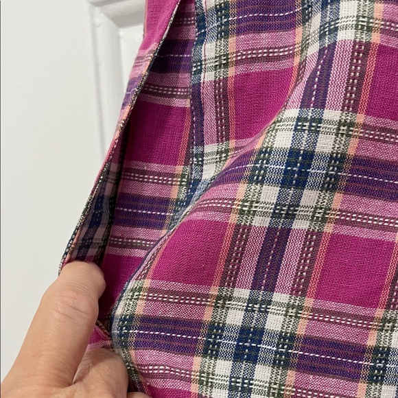 Vintage Stylish Plaid Women's Bermuda Shorts in Pink and White - Picture 7 of 13